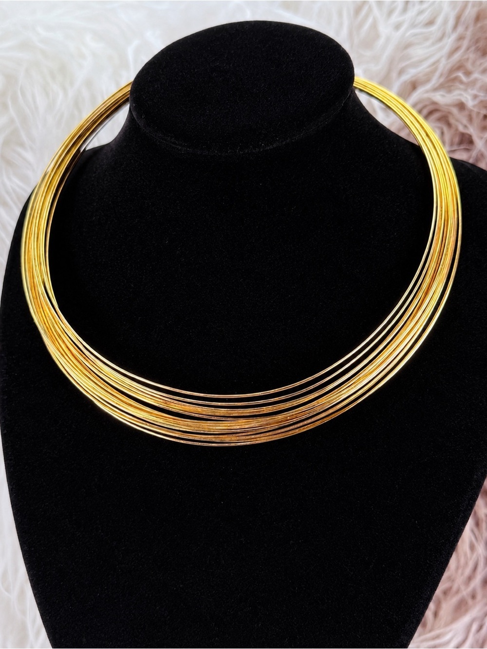 Goldtone vintage multi wire, choker necklace